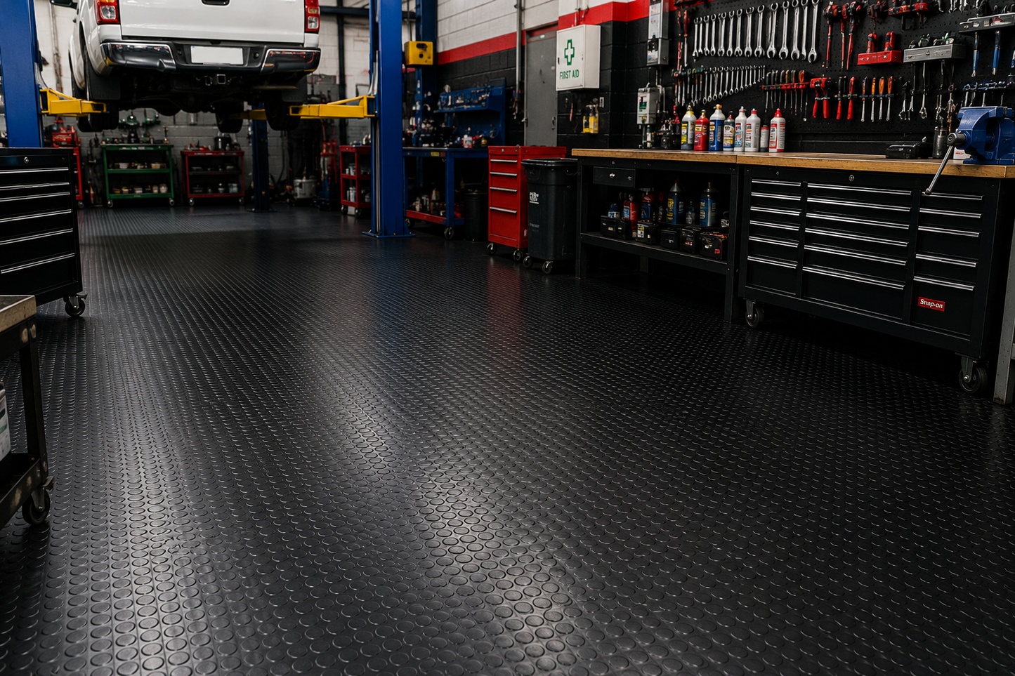 Rubber Coin Flooring (Per Meter)